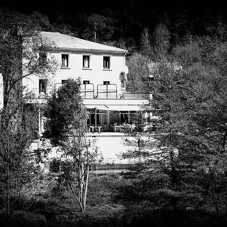 Hotel Chez Maurice Cevennes 3*