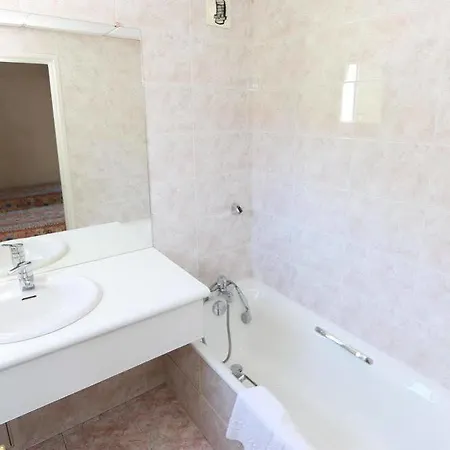 Hotel Chez Maurice Cevennes 3*